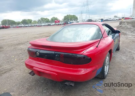 1998 Pontiac Firebird from USA, damaged, VIN 2G2FS22K5W2232345